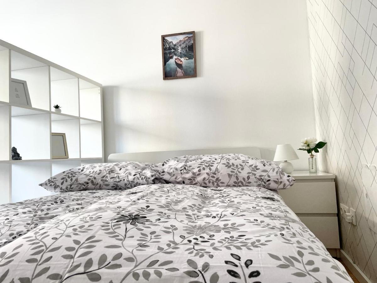 80M2 Apartment With Balcony & Free Netflix Viyana Dış mekan fotoğraf